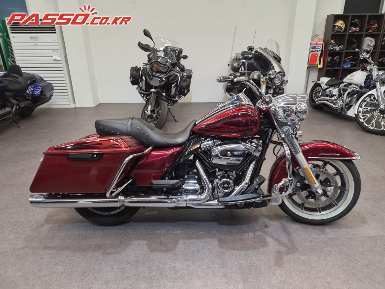 Harley-Davidson 로드킹