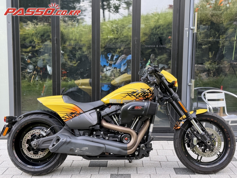 Harley-Davidson FXDR 114