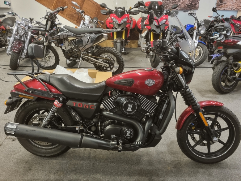 Harley-Davidson 스트릿 750