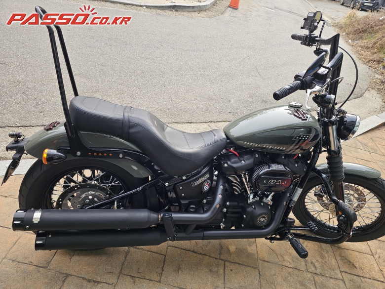 Harley-Davidson 스트리트 밥 114