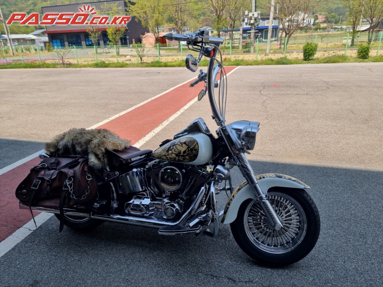 Harley-Davidson 헤리티지소프테일