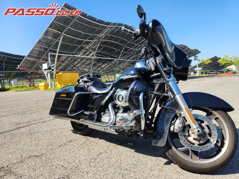 Harley-Davidson 스트리트 글라이드