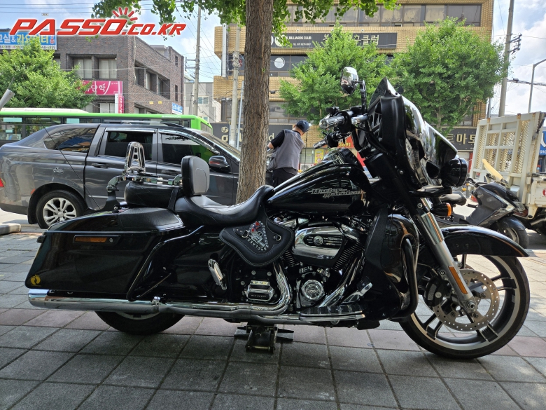 Harley-Davidson 스트리트 글라이드