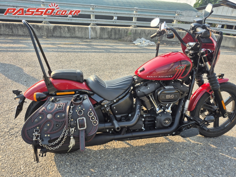 Harley-Davidson 스트리트 밥 114