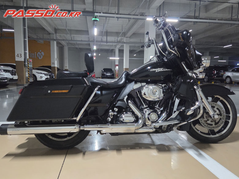 Harley-Davidson 스트리트 글라이드