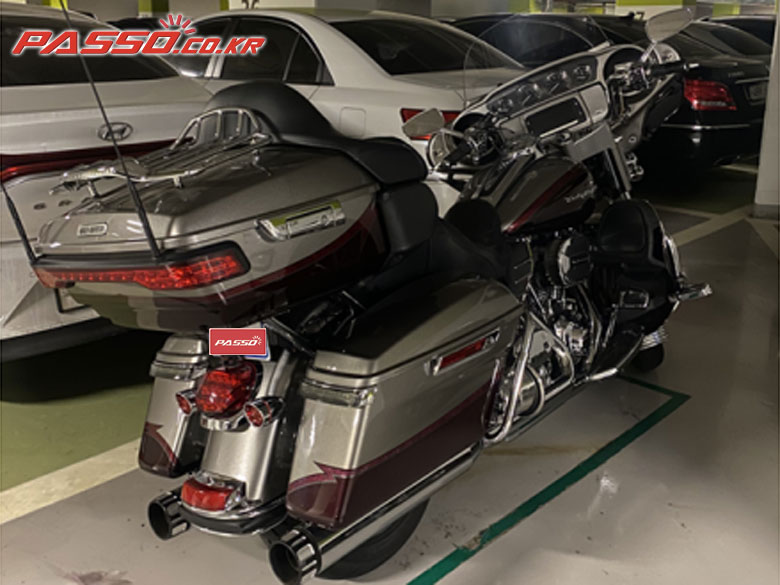 Harley-Davidson CVO 울트라 클래식