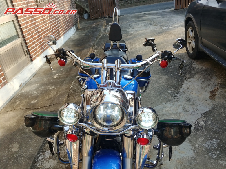 Harley-Davidson 로드킹