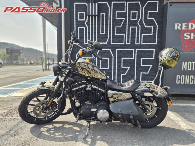 Harley-Davidson 아이언 883