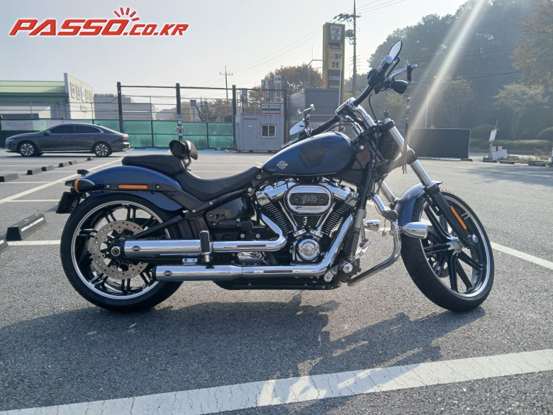 Harley-Davidson 브레이크아웃 114