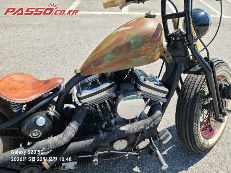 Harley-Davidson 883