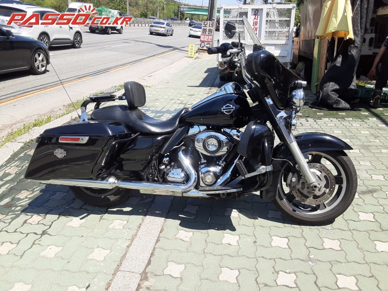 Harley-Davidson 스트리트 글라이드