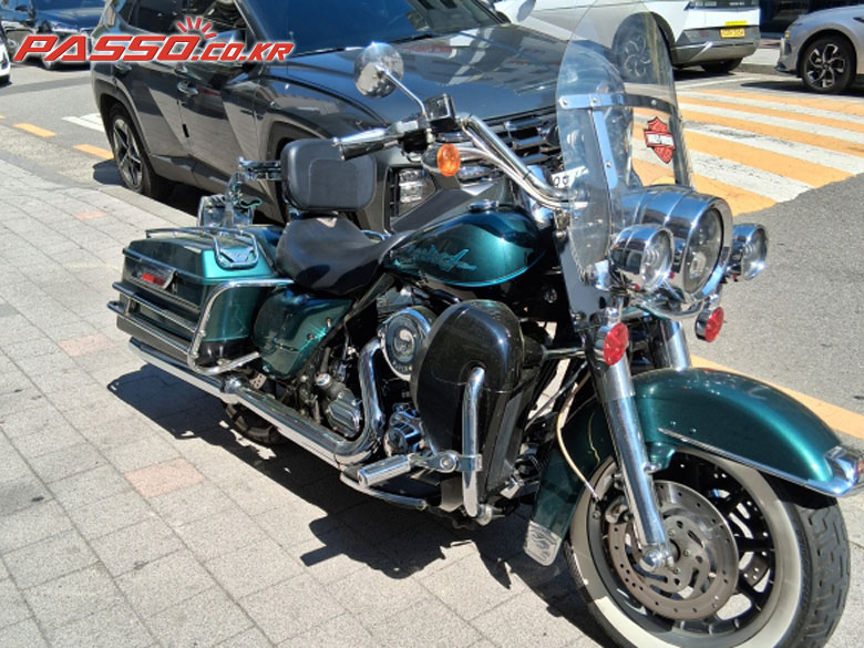 Harley-Davidson 로드킹