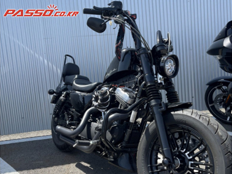 Harley-Davidson 포티에잇 48