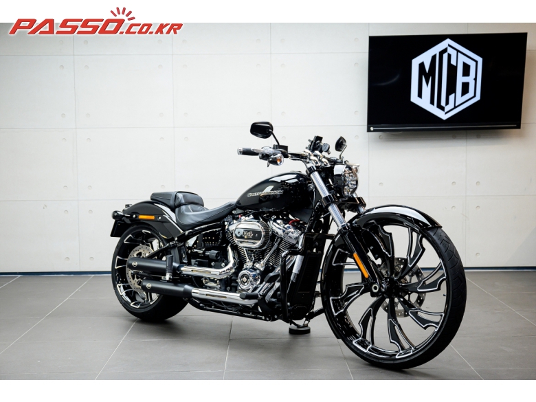 Harley-Davidson 브레이크아웃 114