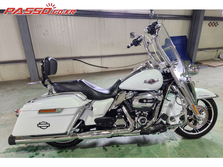 Harley-Davidson 로드킹