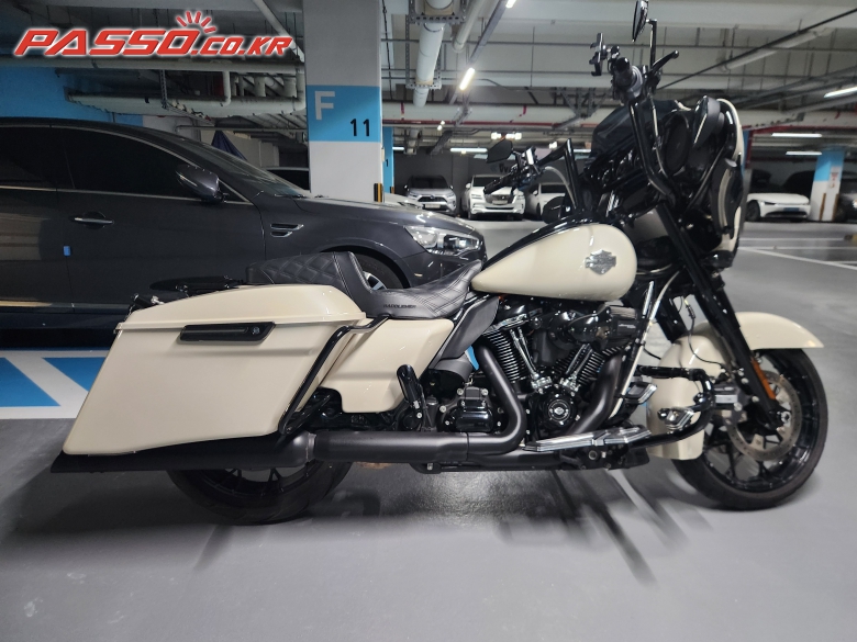 Harley-Davidson 스트리트 글라이드 스페셜