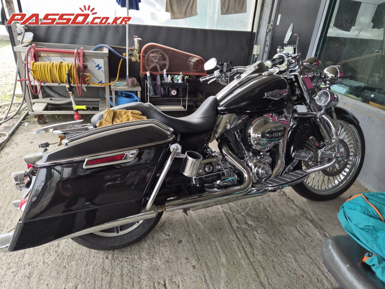 Harley-Davidson 로드킹