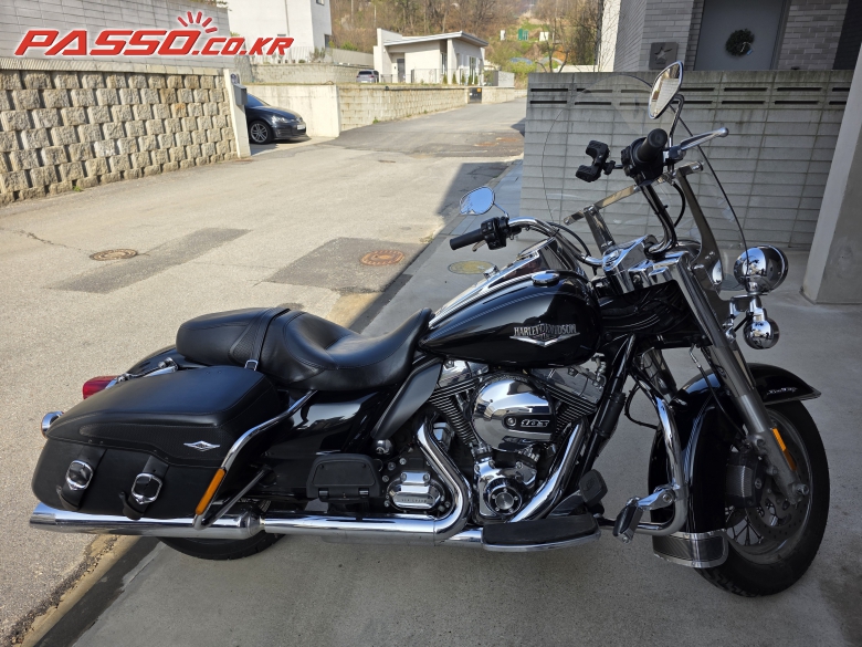 Harley-Davidson 로드킹