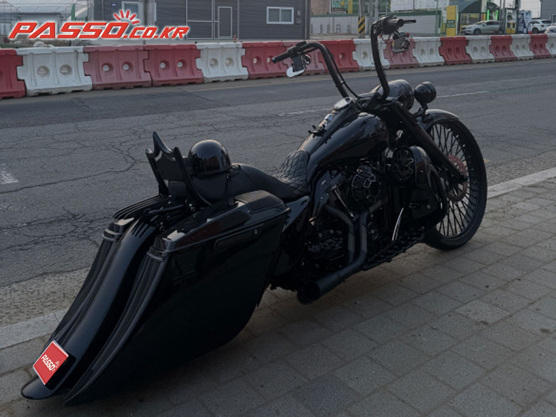 Harley-Davidson CVO 로드킹