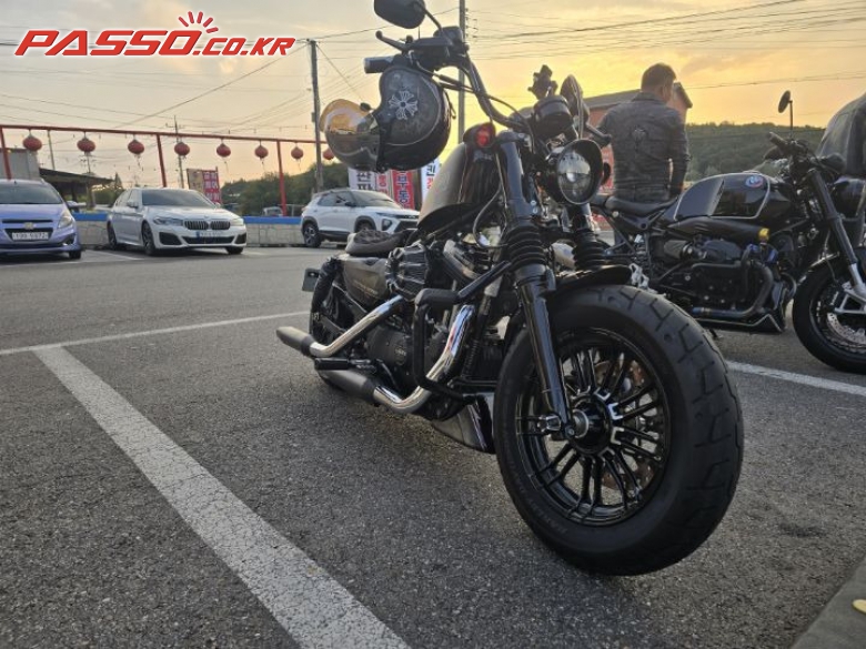 Harley-Davidson 포티에잇 48