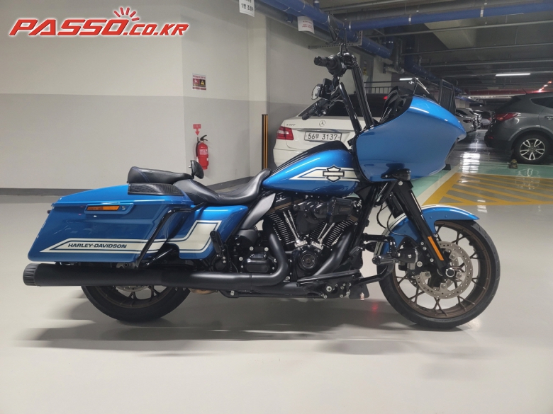 Harley-Davidson 로드 글라이드 ST