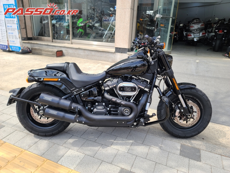Harley-Davidson 팻밥 107