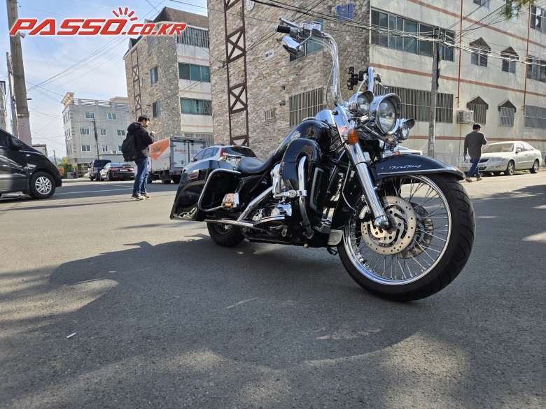Harley-Davidson 로드킹