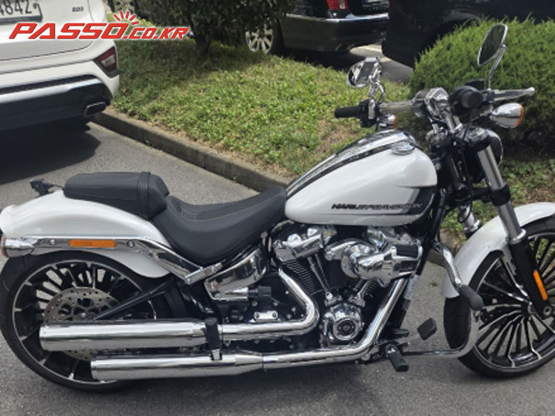 Harley-Davidson 브레이크아웃