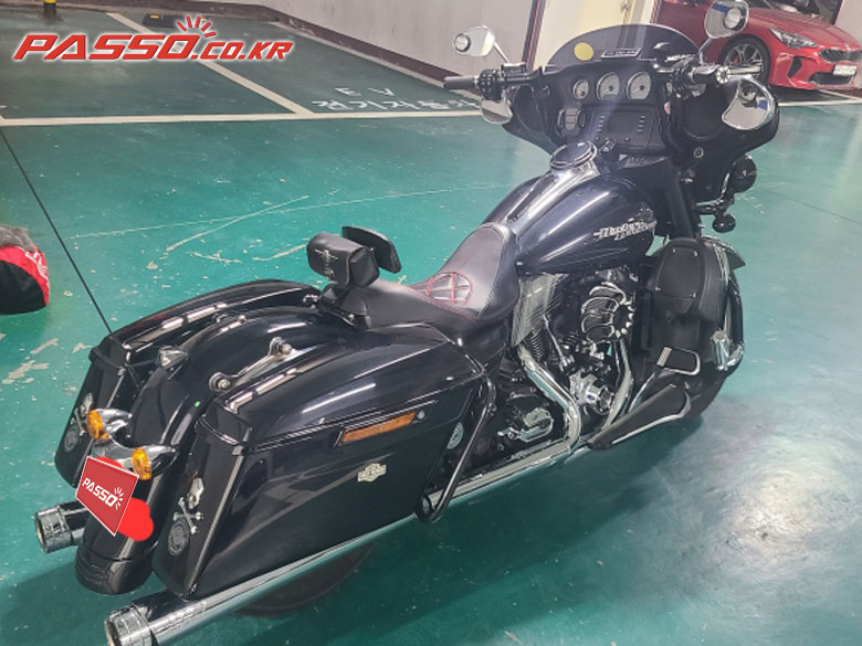 Harley-Davidson 스트리트 글라이드