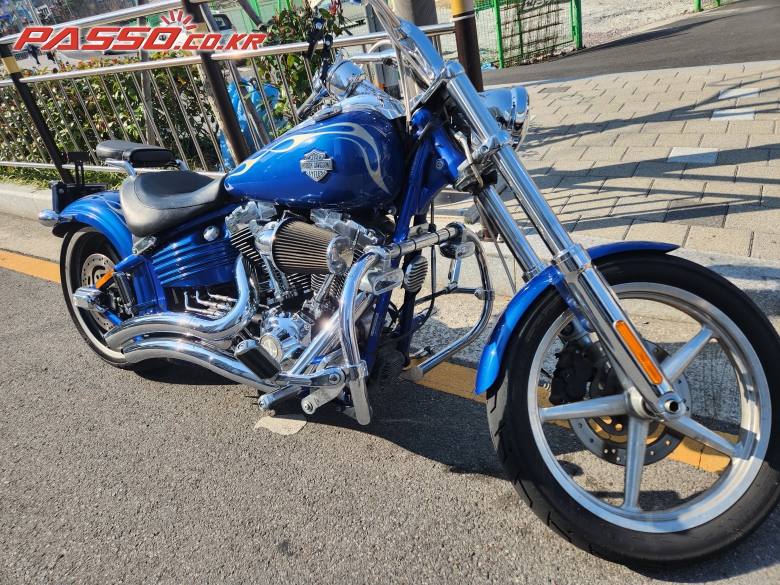 Harley-Davidson 락커C
