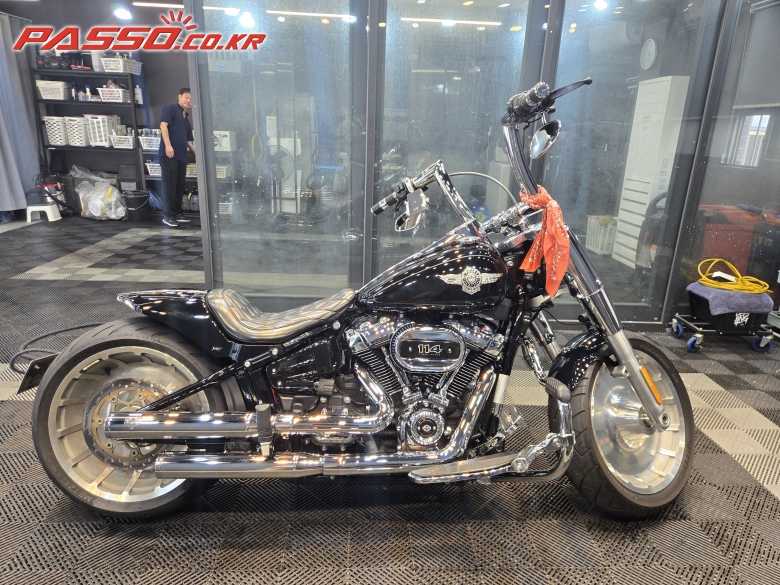 Harley-Davidson 팻보이 114