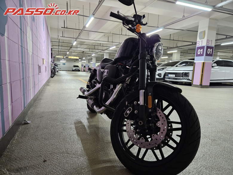 Harley-Davidson 로드스터 1200