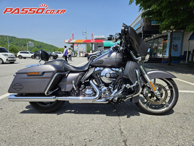 Harley-Davidson 스트리트 글라이드