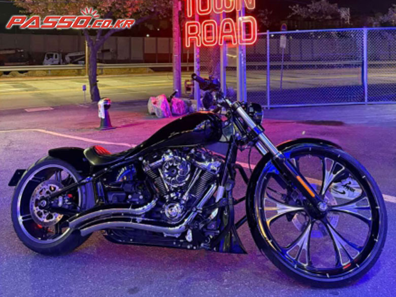 Harley-Davidson 브레이크아웃 114