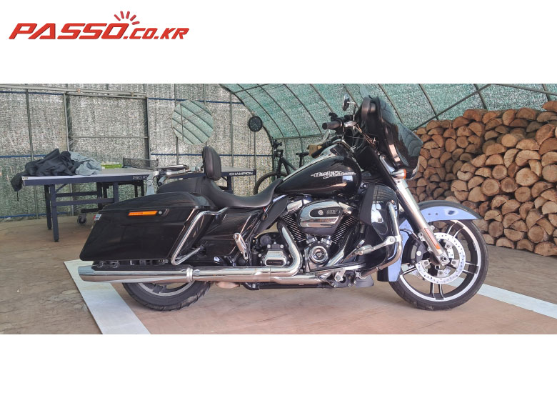 Harley-Davidson 스트리트 글라이드