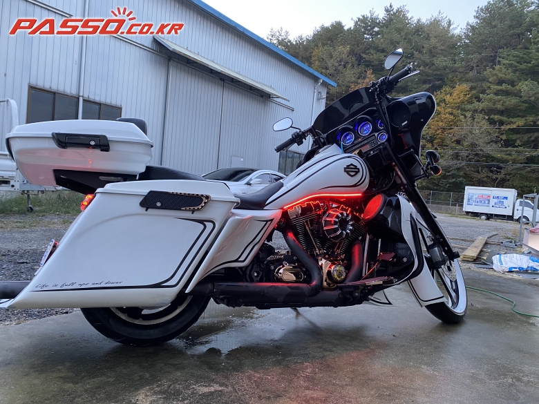 Harley-Davidson 스트리트 글라이드
