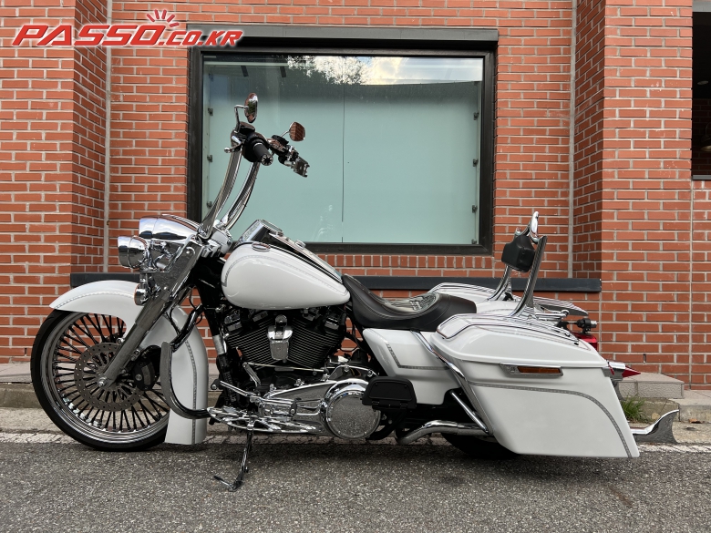 Harley-Davidson 로드킹