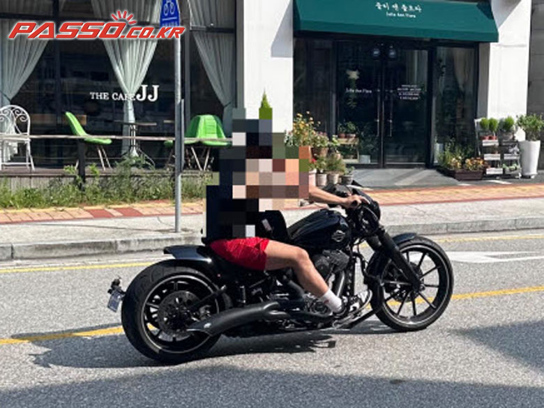 Harley-Davidson 브레이크아웃