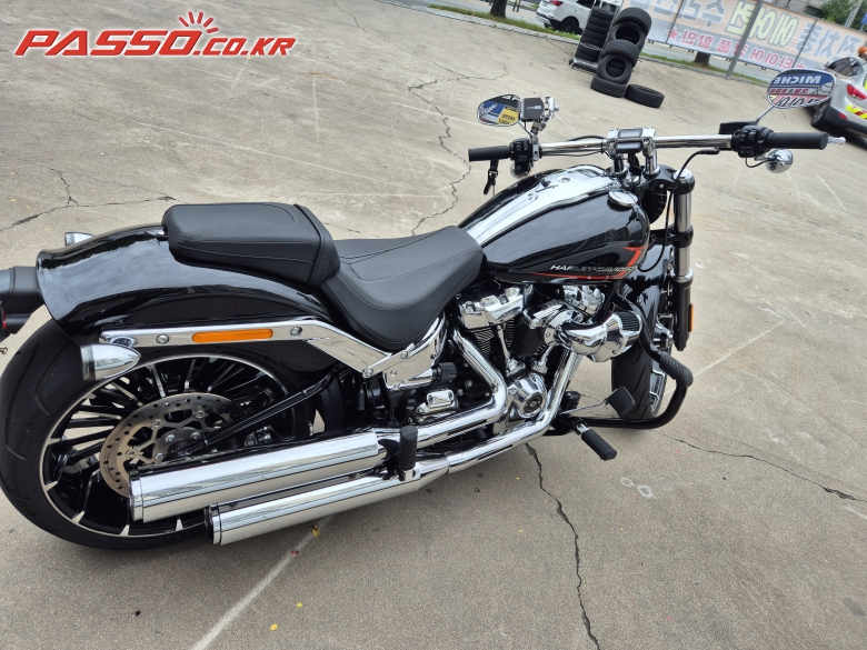 Harley-Davidson 브레이크아웃 117