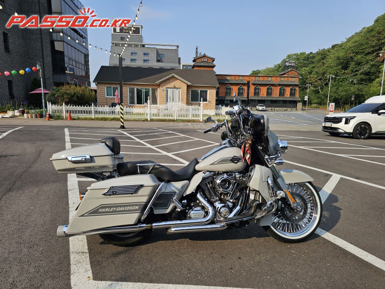 Harley-Davidson 스트리트 글라이드