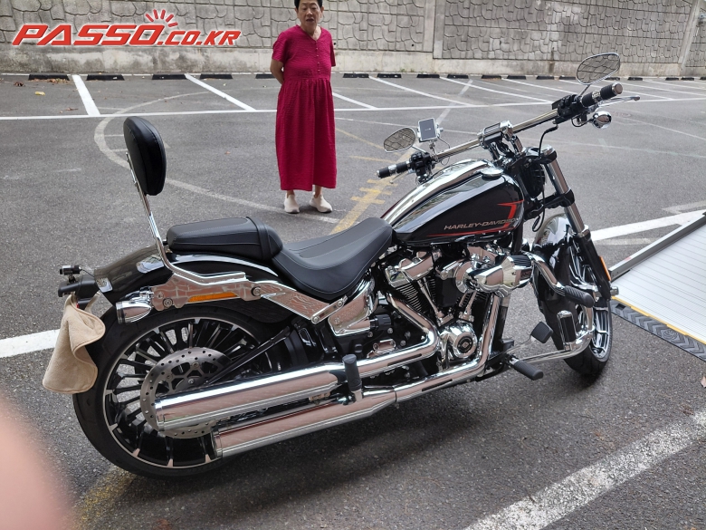 Harley-Davidson 브레이크아웃 117