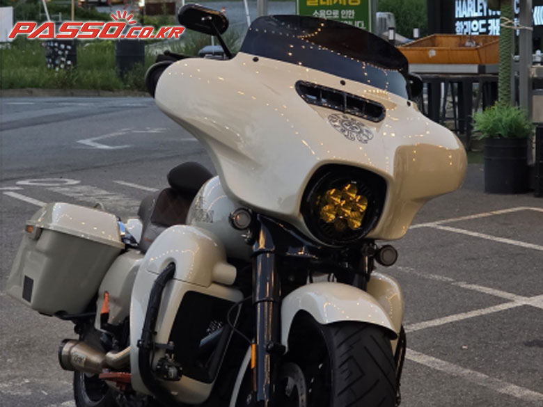 Harley-Davidson 스트리트 글라이드 ST