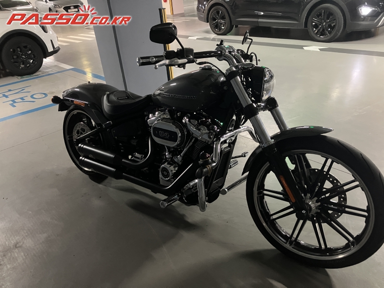 Harley-Davidson 브레이크아웃 114