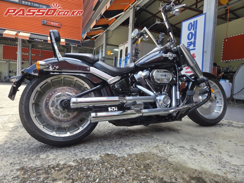 Harley-Davidson 팻보이 114