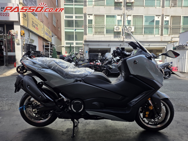 Yamaha 티맥스 560