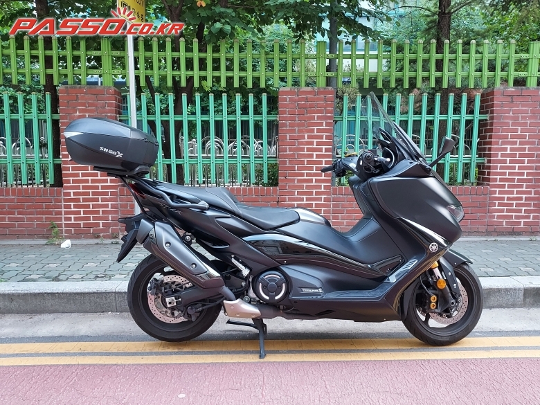 Yamaha 티맥스 560