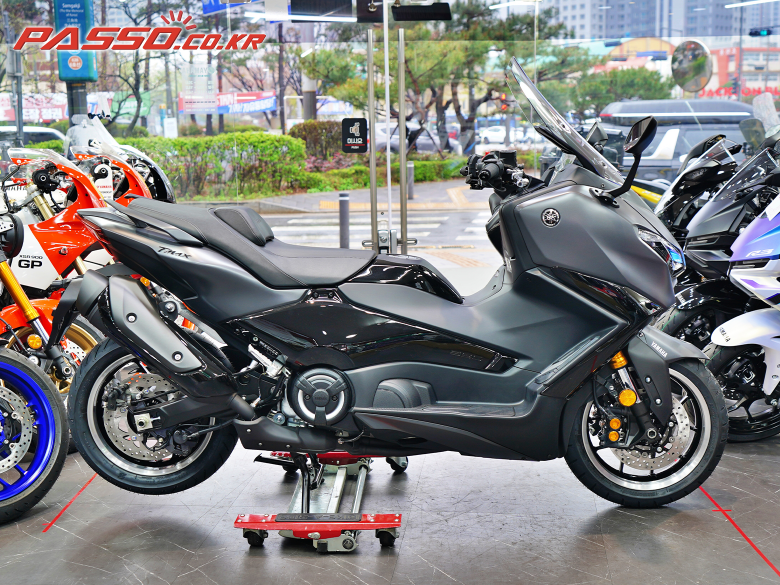 Yamaha 티맥스 560