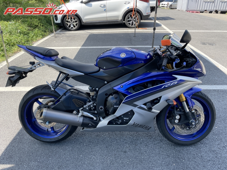 Yamaha YZF R6