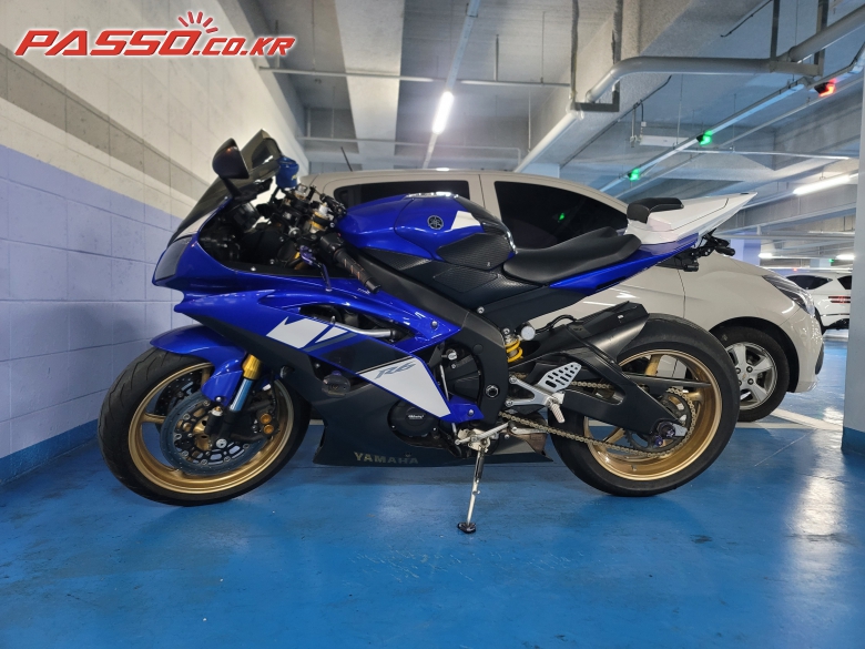 Yamaha YZF R6