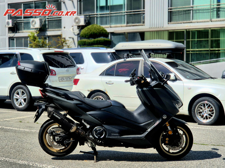 Yamaha 티맥스 DX